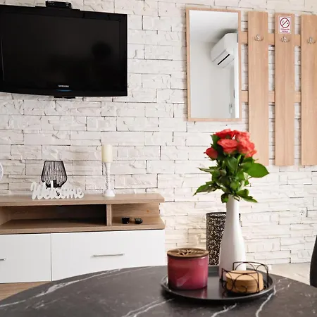 Angie * Kninsko Polje